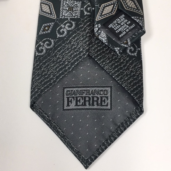 Gianfranco Ferre 💯Silk Tie Made in Italy 🇮🇹